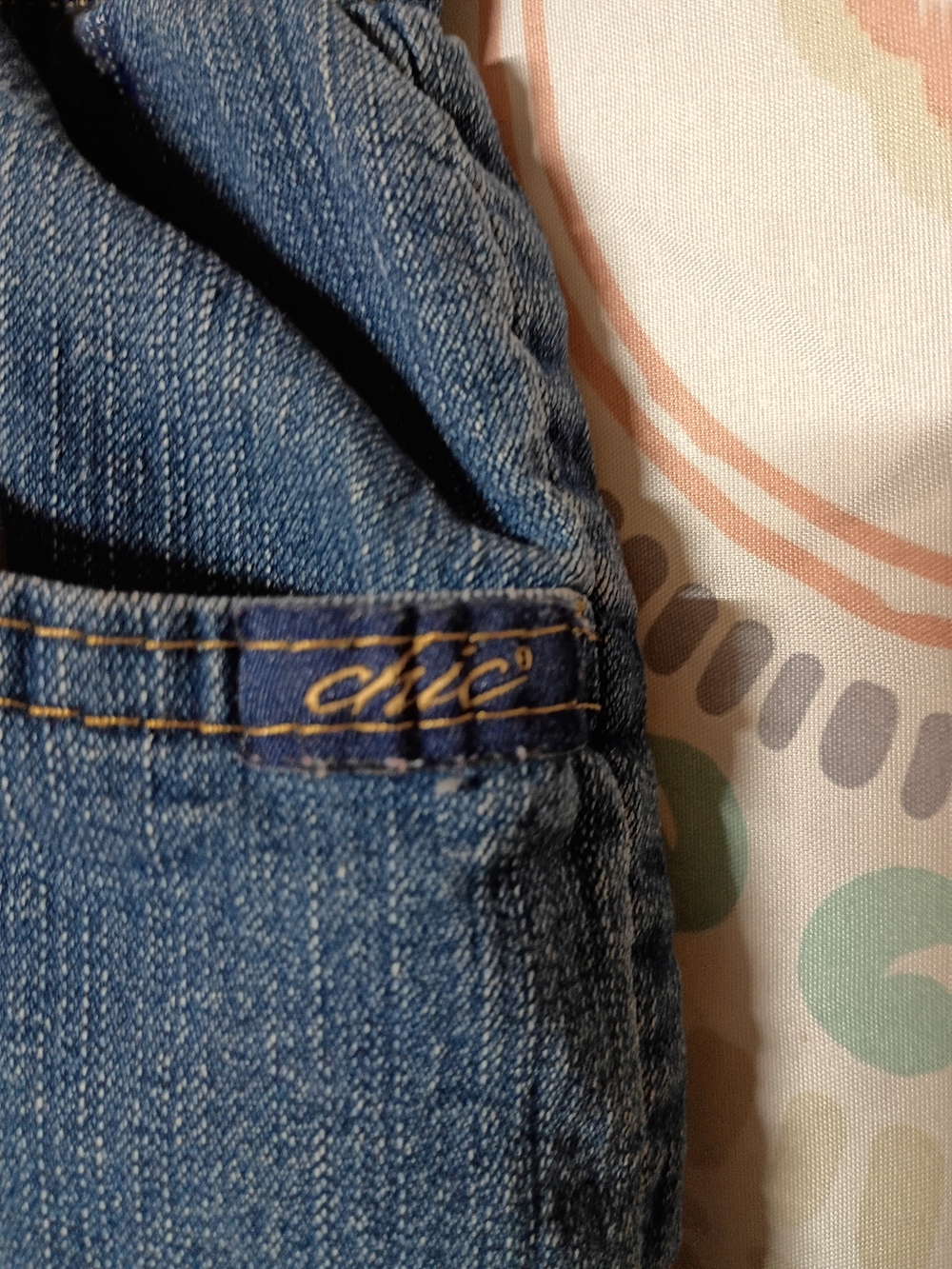 chic Dark Blue Denim Jean Shorts - Picture 2 of 4